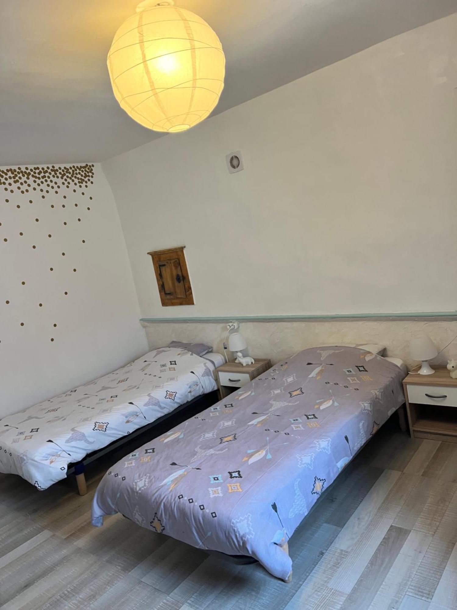 Gite Des Reculees Ladoye-sur-Seille Exterior photo